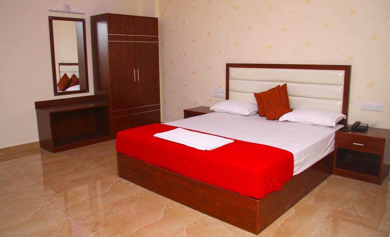 Hotel Kateel International Karkal Extérieur photo